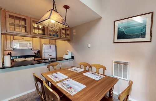 Glen Arbor House | Beachfront townhouse & loft near the water with firepit, deck & cable