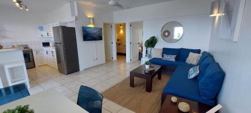 La Iglesia House | Beachfront Unit with Stunning Sunsets and Starlink Internet !