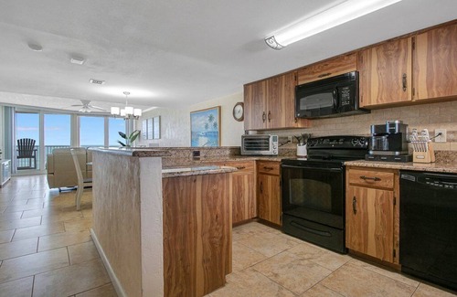 Daytona Beach Shores Condo | Beachfront Condo*New Owners-Updated Unit*Spectacular Views*Pets*No-drive Beach - 402 Shores Club