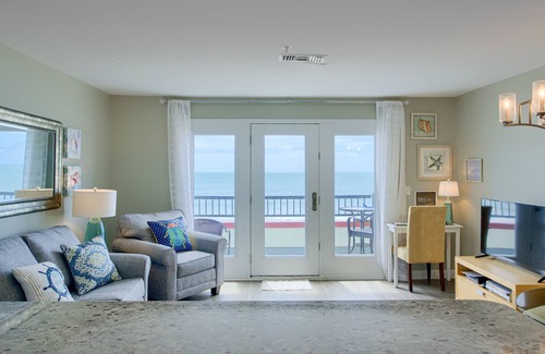 North Topsail Beach Condo | Beachfront condo with a pool, hot tub, tennis, beach access, washer/dryer & AC