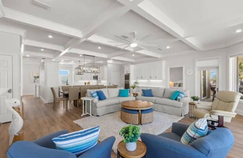 Plantation House | Beachfront Paradise Luxury Home Private Beach Near Pool