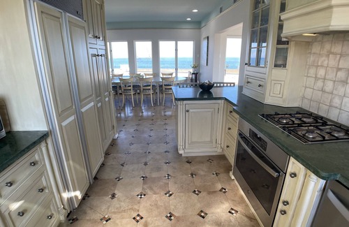 Orient House | Beachfront vacation Dream house in Long Island Sound.