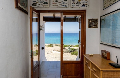 Formentera House | Beachfront villa in outstanding position
