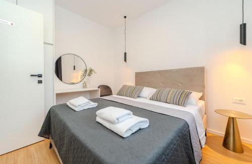 Privlaka Villa | Beachfront Villa Azzuro with Seaview