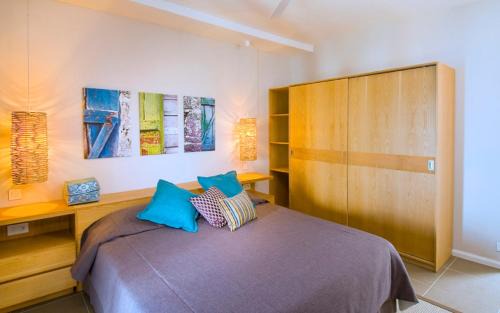 Calodyne Villa | Beachfront villa BALADIROU ,3 bedroom in Calodyne, private pool