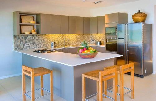 Calodyne Villa | Beachfront villa BALADIROU ,3 bedroom in Calodyne, private pool