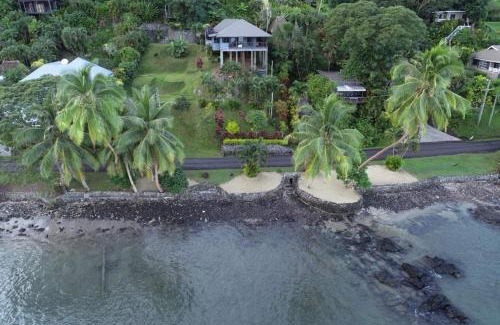 Savusavu Villa | Beachfront Villa - Pod House, Private Plunge Pool