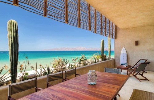 La Paz Apartment | Beachfront Vista Villa