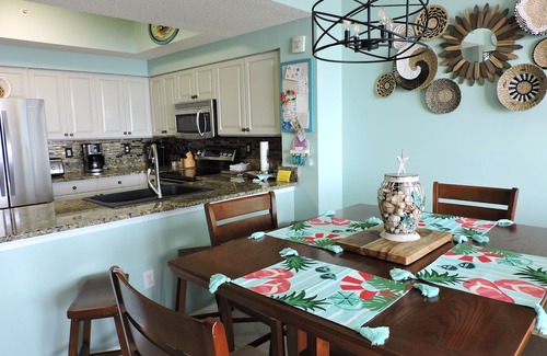 Miramar Beach Condo | 💍 Beachfront w/patio doors fam & bdrm w/rare private underground parking 😉