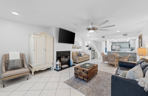 Panama City Beach House | Beachfront, Walk Right onto the Beach, East End of PCB