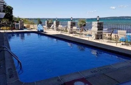 Traverse City Condo | ✵ Beachfront Walkout Condo: Pointes North Resort | 106