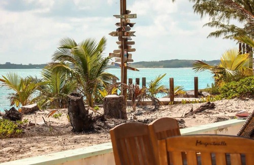 Rokers Point House | Beachfront White Palm Villa - Tar Bay