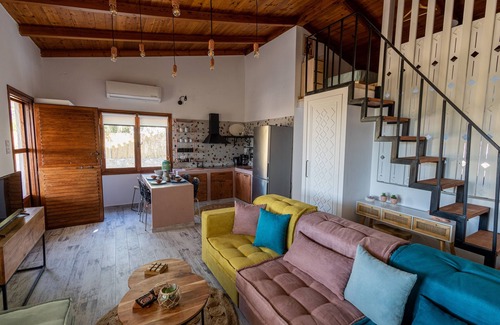 Aegina House | BeachfrontHouse in Aegina