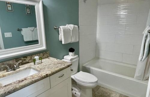 Port Aransas Apartment | Beachgate Condo Suites and Hotel 233 condo