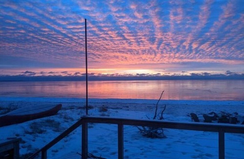 Escanaba House | Beachhouse On Beautiful Sand Beach Near Escanaba