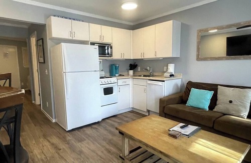 Hilton Head Island Condo | Beachin It!-Oceanview Updated 2024, King Bed Bikes