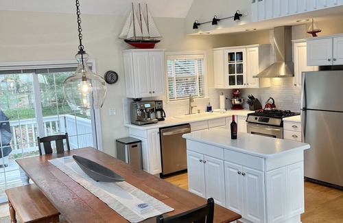 Mears House | Beachin Lighthouse Villa at Silver Lake Sand Dunes and Little Sable Lighthouse