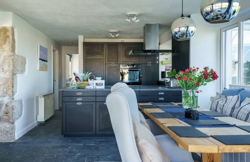 Lelant House | Beachpad's Ferry House on Best Beach 2024 *The Times Pool Hot Tub Parking Wifi
