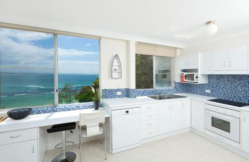 Forster Apartment | Beachpoint Unit 501