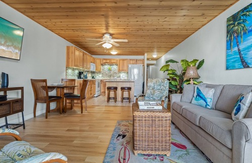 Kihei Condo | Beachside 1Bd/2Ba with Ocean Views and Resort Amenities Kamaole Sands 9-310
