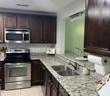 Henderson Point Apartment | Beachside 1st Floor Condo
