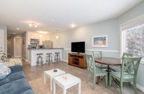 Traverse City House | Beachside 214 Luxury Condo on the Beach