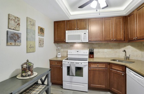 Marco Island Condo | Beachside Bliss at South Seas! Beach Access, Pool View and Thoughtful Amenities.