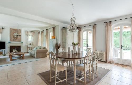 Cote d'Azur- French Riviera Villa | Beachside Bliss in Gassin