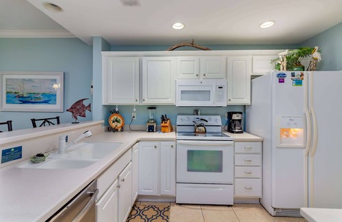 Tybee Island Condo | Beachside Colony Last Minute Discount! Summer Sale Going Fast 3/2