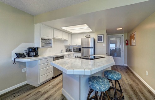 Corpus Christi Condo | Beachside Condo 2 Bed 2 Bath