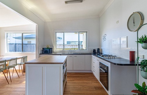 Cudmirrah House | Beachside Cottage - Cudmirrah