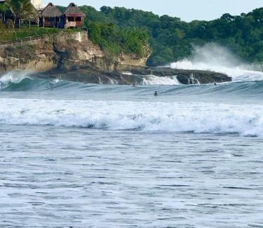 El Gigante Villa | Beachside Escape in El Gigante with Yoga Hammocks and Walk to Beach