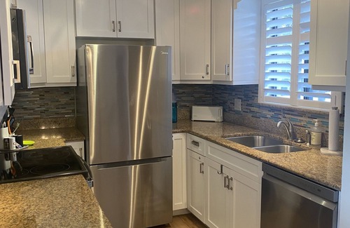 Ormond Beach Condo | Beachside Escape No Streets to Cross! 2BR 2BA Ormond Beach