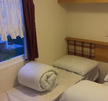 Skegness Other | Beachside, Family-friendly, WiFi, 6 berth Caravans