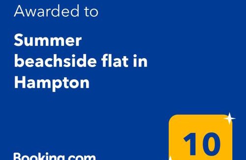 Hampton Apartment | Beachside flat with free parking