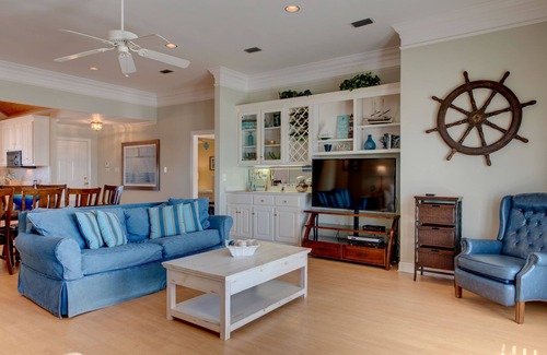 Dauphin Island House | Beachside - Gulf Beachsde, 3 Bedrooms, 2 Baths, Pet Friendly, Sleeps 8.