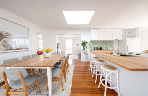 Jan Juc House | Beachside Hideaway - 300m from lookout