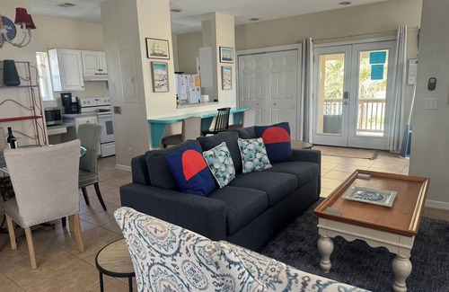 Jacksonville Beach House | Beachside House with 2 Floors