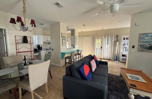 Jacksonville Beach House | Beachside House with 2 Floors