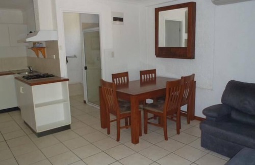 Bowen Apartment | Beachside Holiday Units