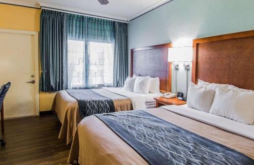 Cocoa Beach Hotel | Beachside Hotel and Suites