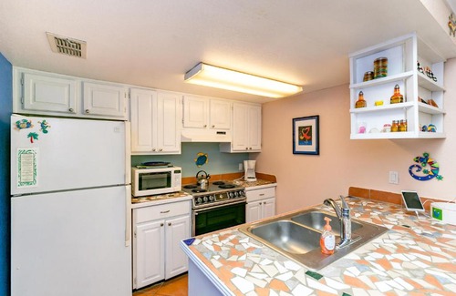 Corpus Christi Apartment | Beachside North Padre Island Condo