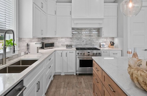 Bid-a-wee Beach House | Beachside Paradise | Private Pool | 2-Minutes to the Beach | Backpack beach chairs