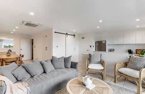 Byron Bay House | Beachside Serenity