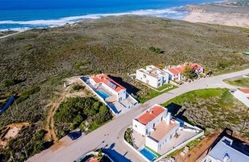 Espartal Villa | Beachside Villa 5 Bdr 6 Baths Sleeps 9plus ppl