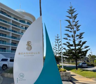 Mandurah Apartment | Beachside Villa 7.1