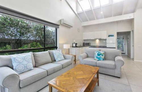 Apollo Bay Apartment | Beachside Villa