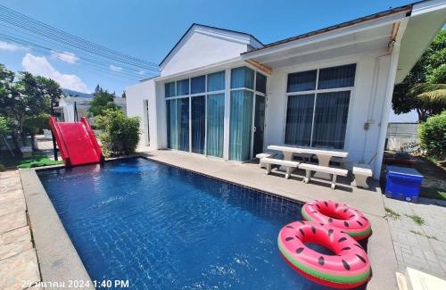 Cha-am Villa | Beachtown Cha-Am Private Poolvilla from beach 2km