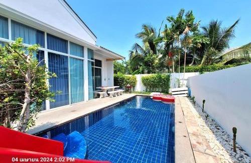 Cha-am Villa | Beachtown Cha-Am Private Poolvilla from beach 2km