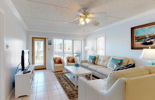 South Padre Island Apartment | Beachview Condominiums: #204